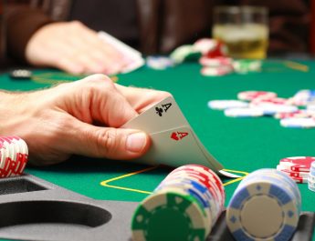 Tips Win Online Casino Poker – Get to know about the winning tips 